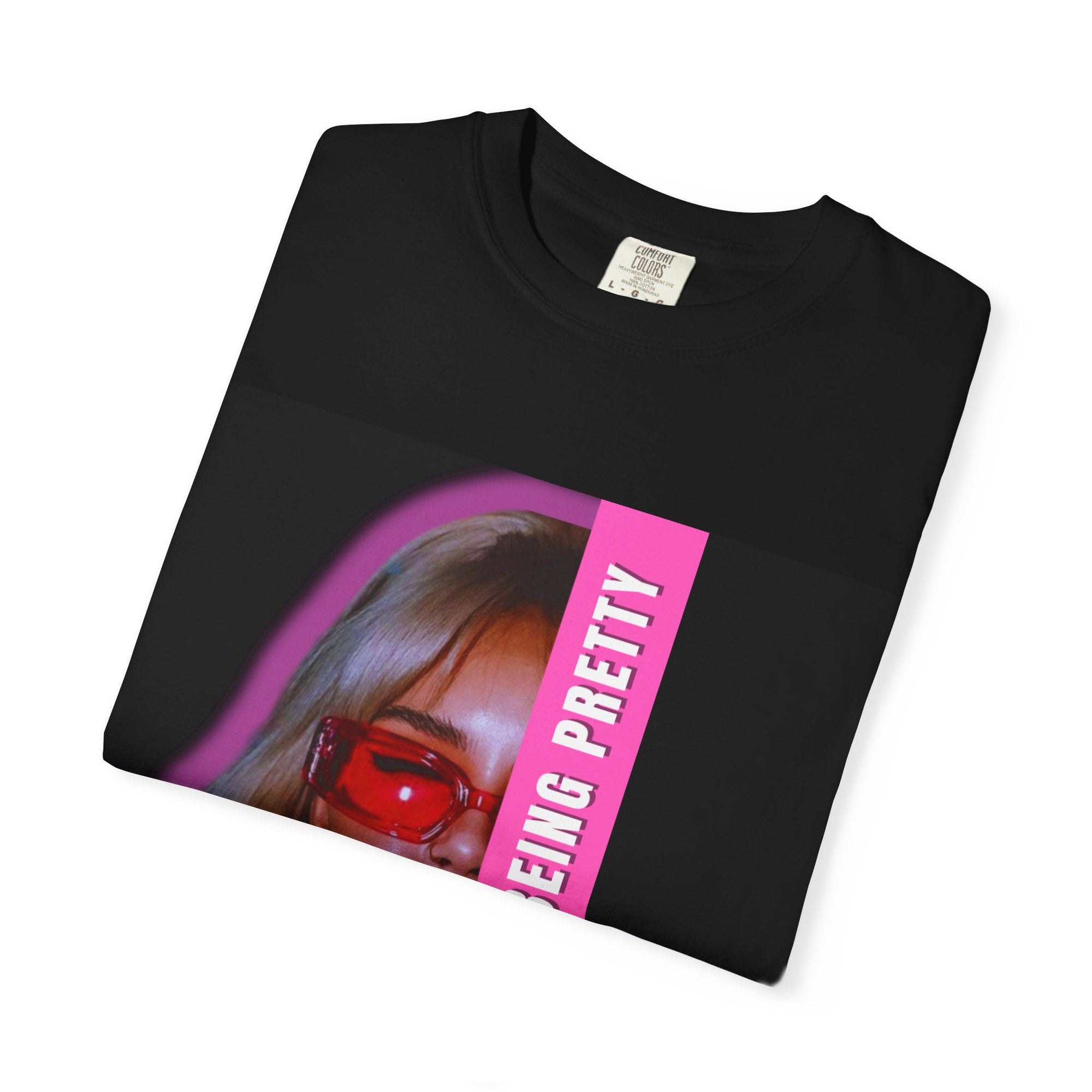 GIRLS LOVE BEING PRETTY