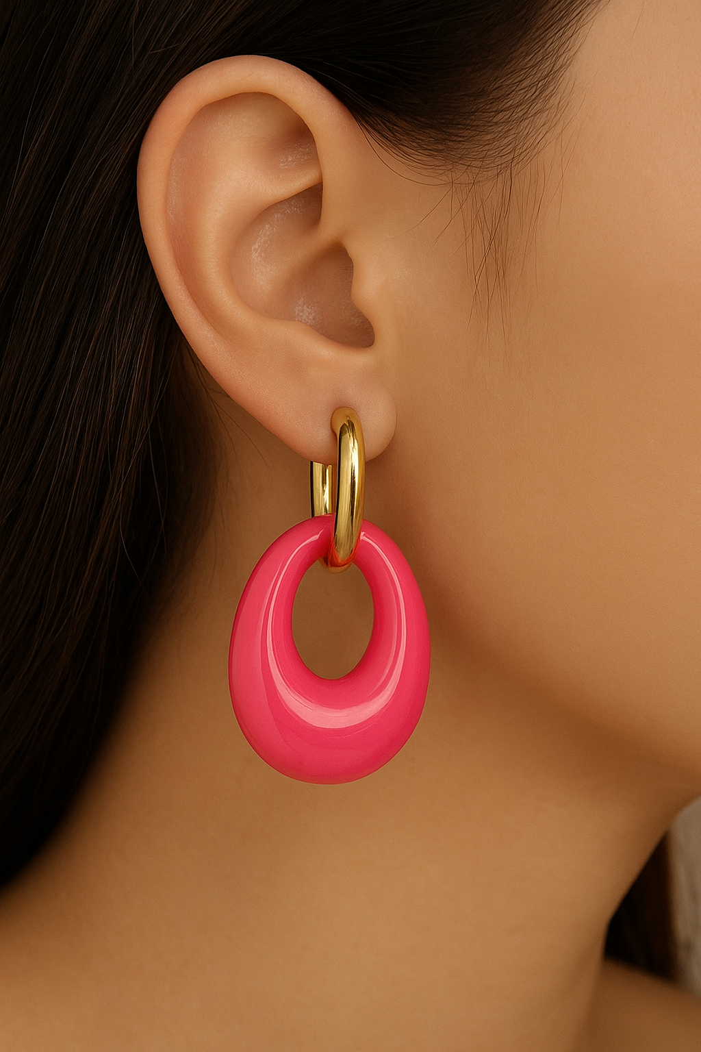 Oval earring