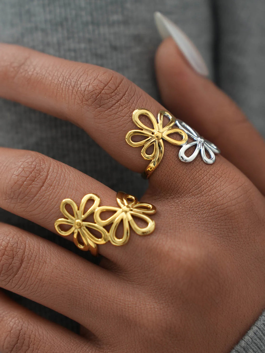 Double flower ring