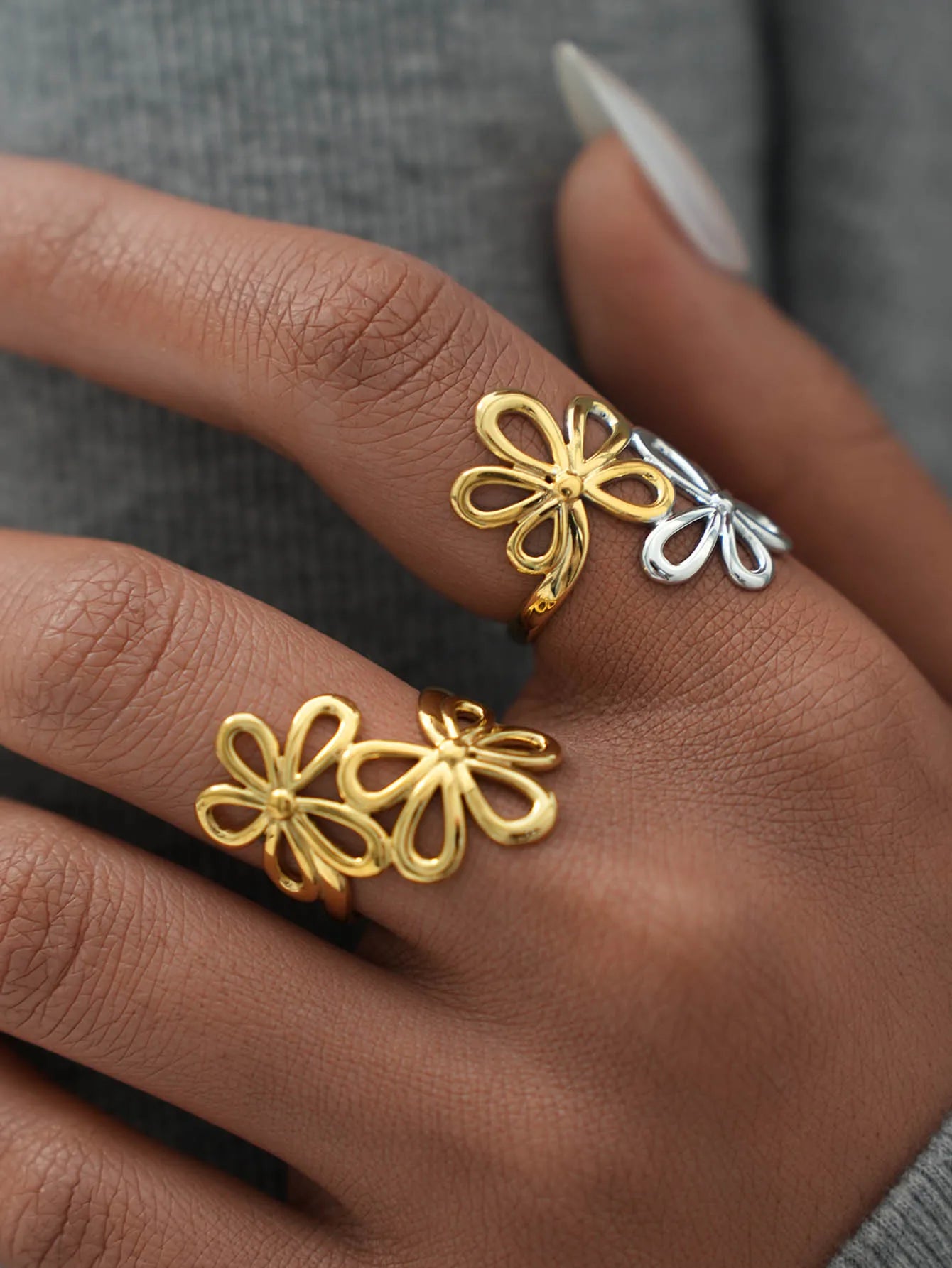 Double flower ring